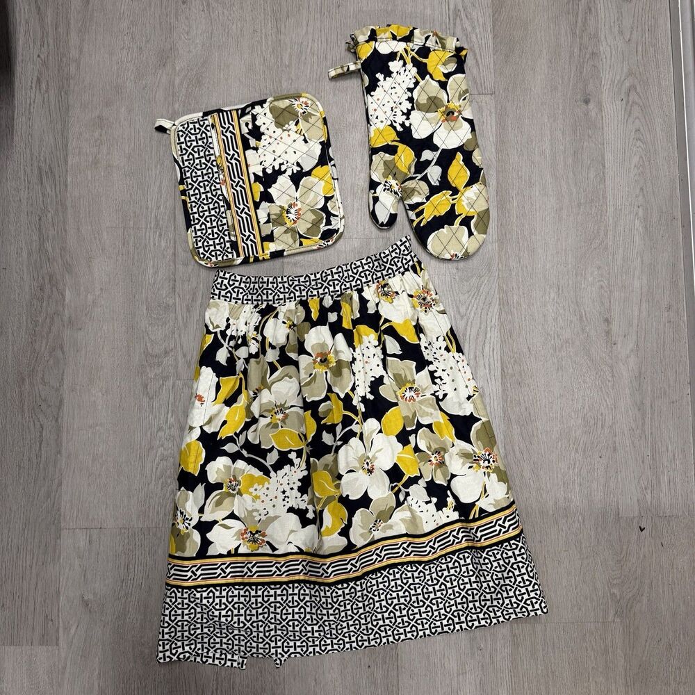 Vera Bradley Half Apron Dogwood Pattern Black White Yellow & Oven Mitt Set